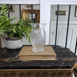 Vintage Clear Glass Swirl Vase with Ruffled Rim - Art Deco Grandmillennial Decor